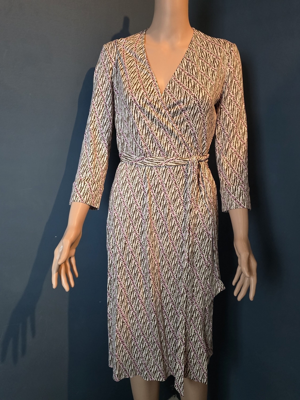 ASO Gilmore Girls, Lorelai Wrap Dress